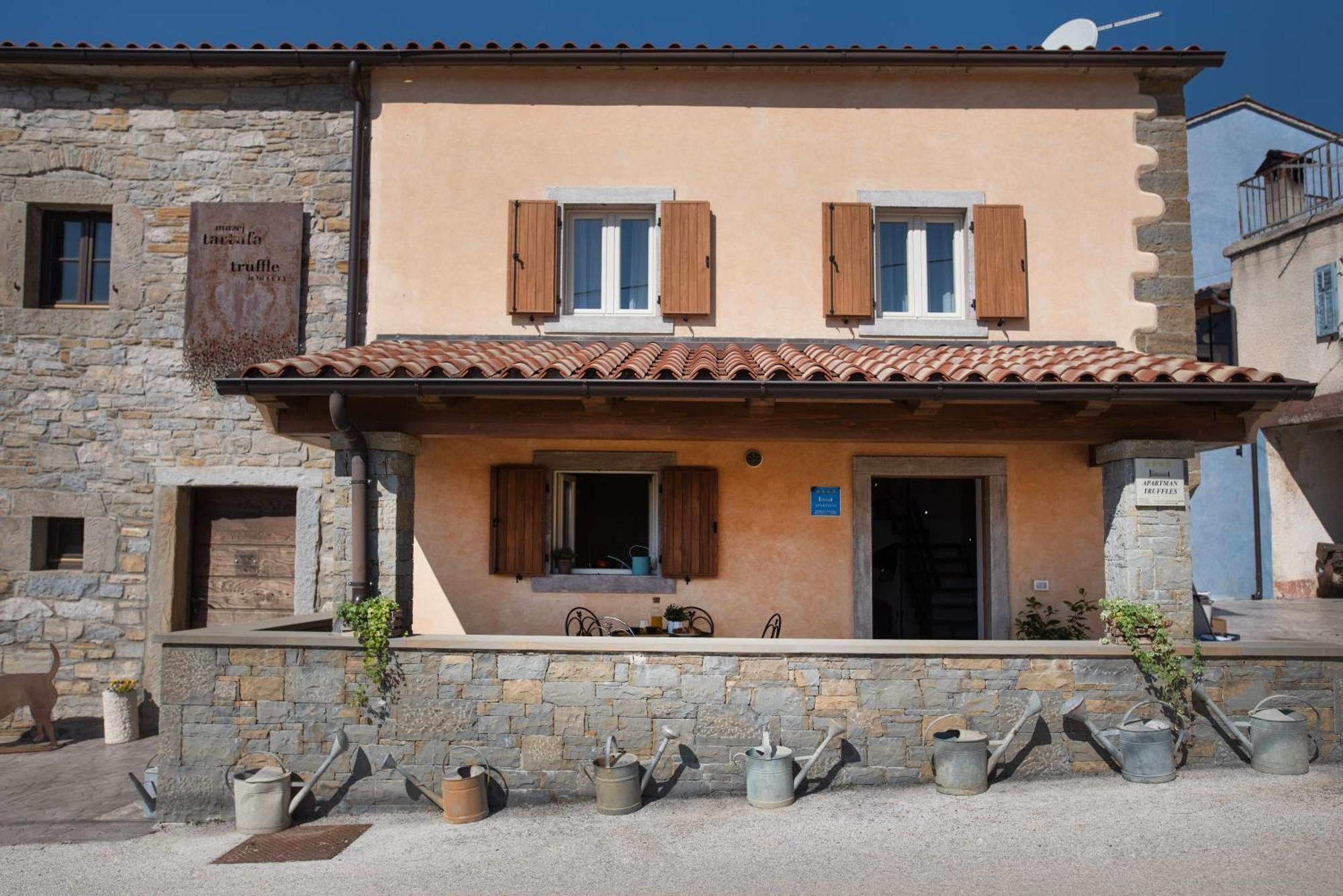 Truffle House Karlic Apartment Buzet Exterior photo