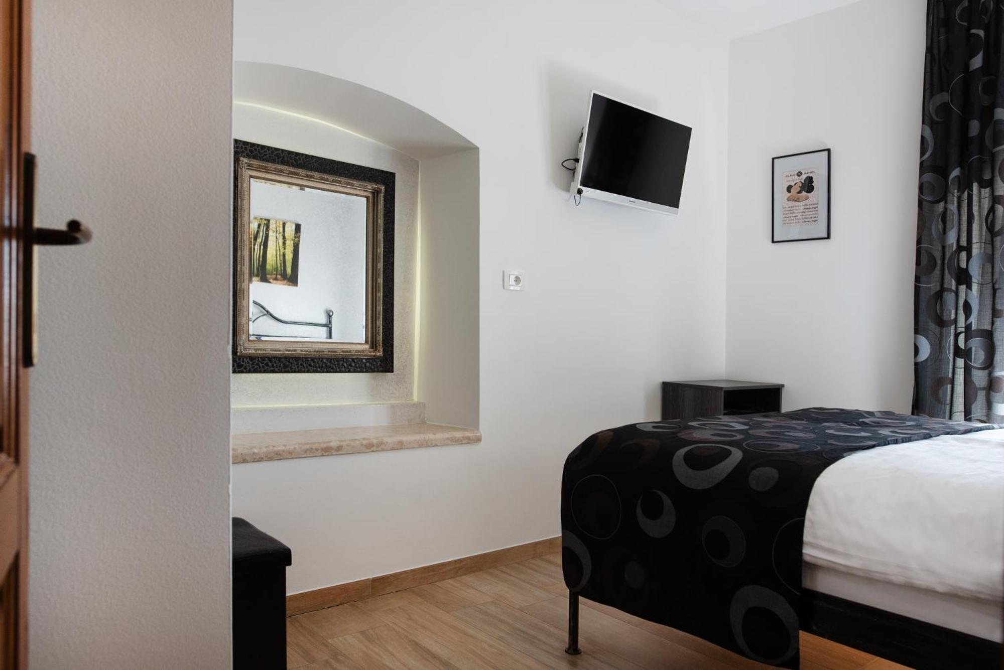 Truffle House Karlic Apartment Buzet Exterior photo